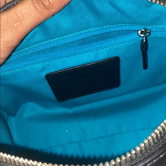 Coach - Picture 3 of 5